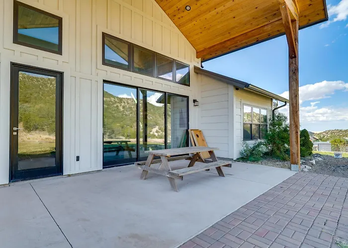 Holiday home Nat'l Forest Access & Mtn Views: Family *